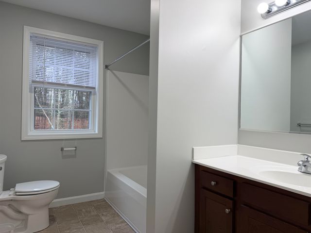 7A Red Oak Way, Boscawen, NH 03303