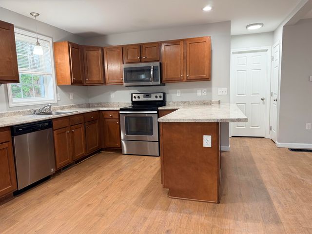 7A Red Oak Way, Boscawen, NH 03303