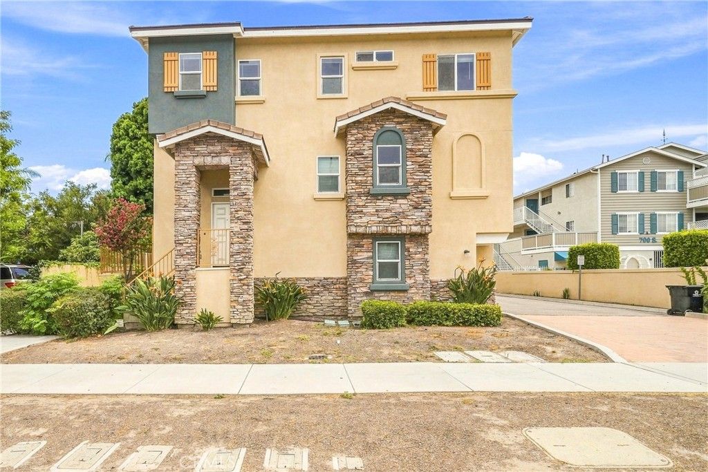 670 S Magnolia Avenue, Anaheim, CA 92804 — exterior