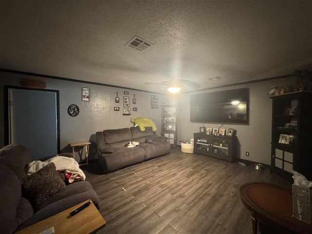 1924 Berry Road, Vinton, LA 70668