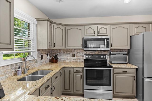 307 E Devon Drive, Mount Airy, NC 27030