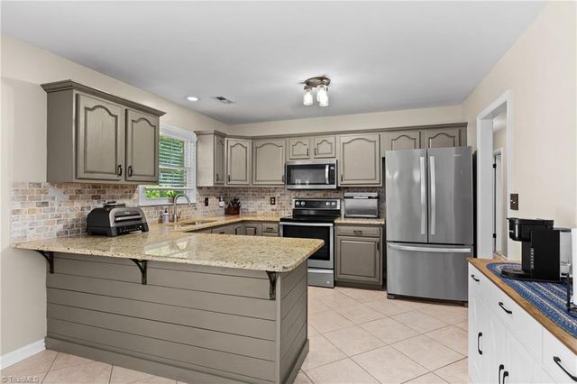 307 E Devon Drive, Mount Airy, NC 27030