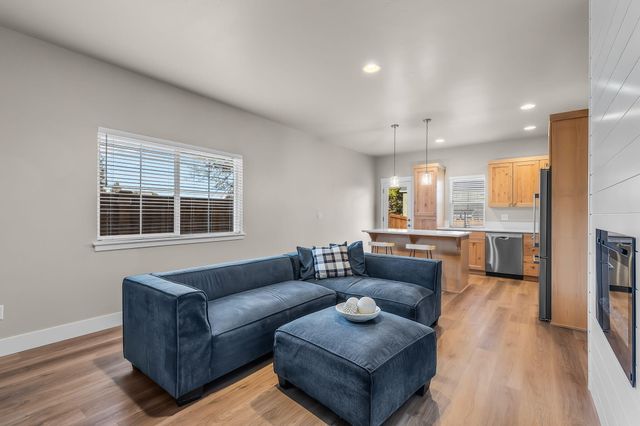 63290 NW Ski Lane, Bend, OR 97703