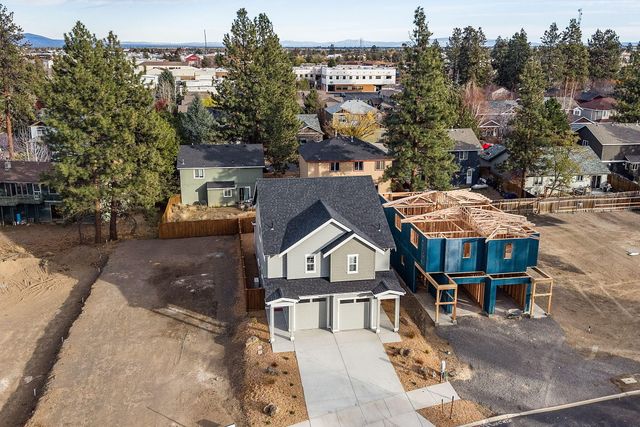 63290 NW Ski Lane, Bend, OR 97703