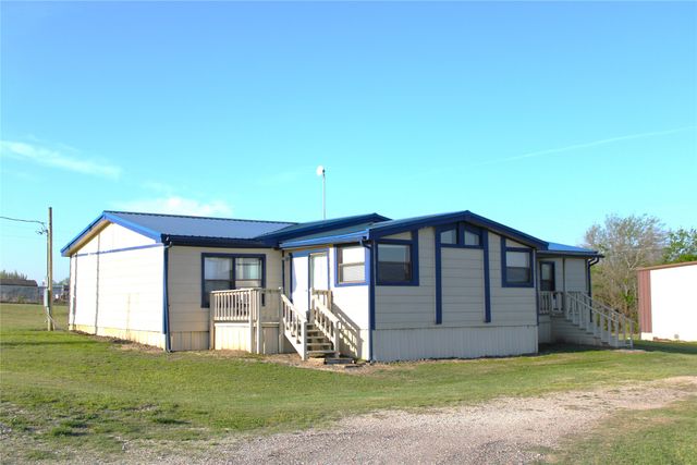 8644 Dustin Drive, Quinlan, TX 75474