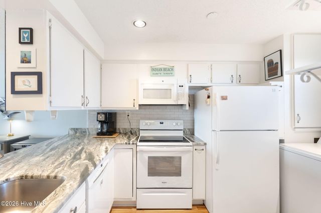 1505 Salter Path Road 326, Atlantic Beach, NC 28512