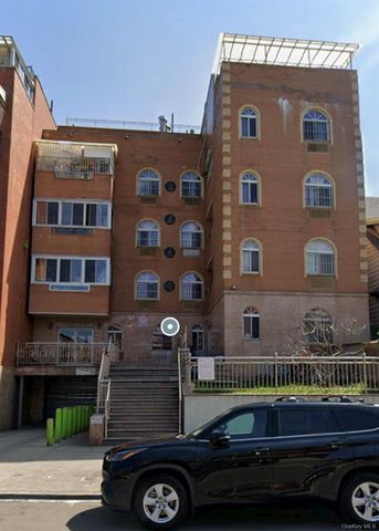 11128 37th Avenue 3D, Corona, NY 11368