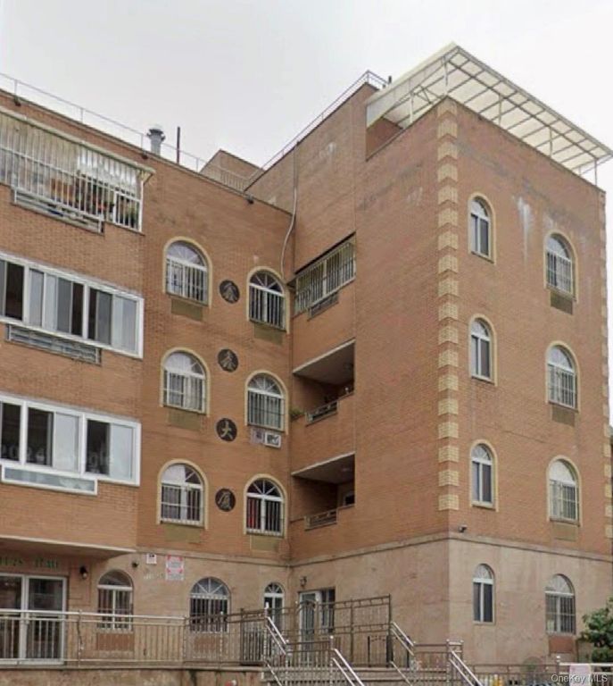 11128 37th Avenue 3D, Corona, NY 11368