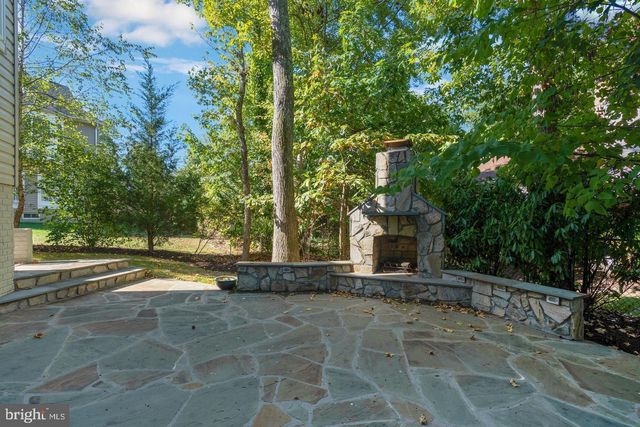 4116 FERRY LANDING RD, Alexandria, VA 22309