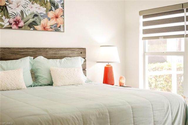 2535 Woodbourne PL, Cape Coral, FL 33991