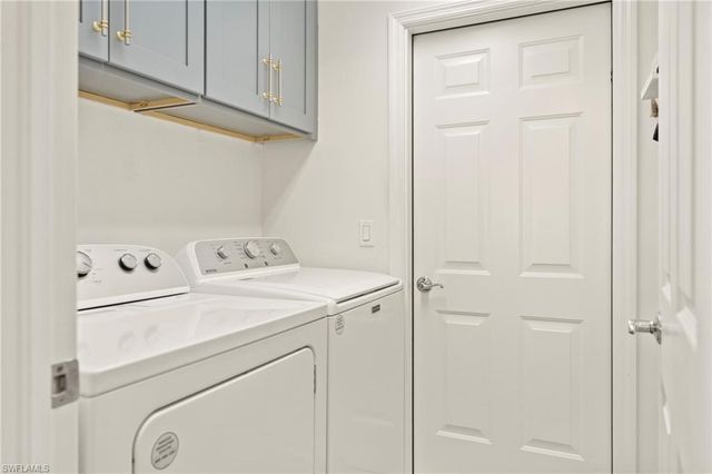 2535 Woodbourne PL, Cape Coral, FL 33991