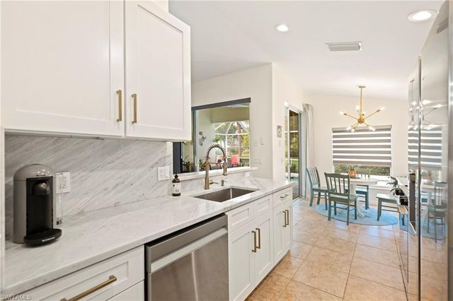 2535 Woodbourne PL, Cape Coral, FL 33991