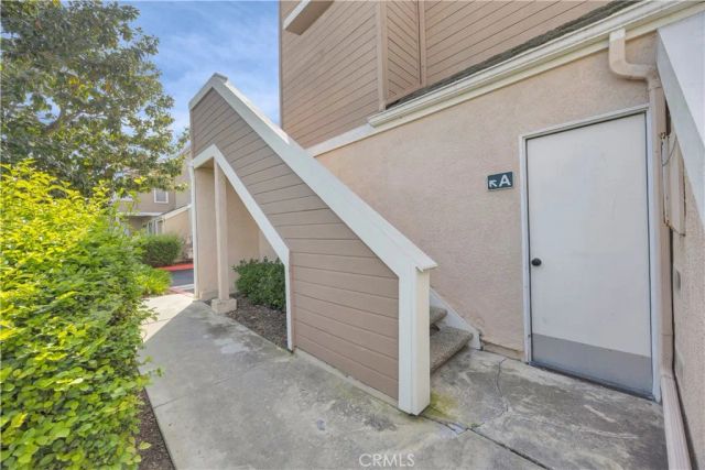 10335 W Briar Oaks A, Stanton, CA 90680