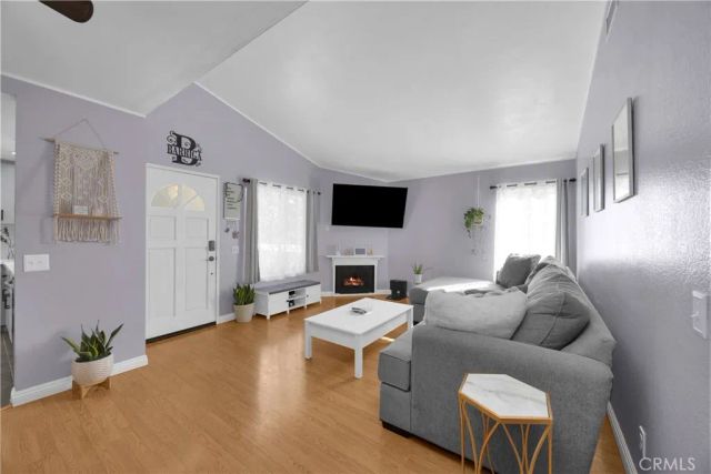 10335 W Briar Oaks A, Stanton, CA 90680