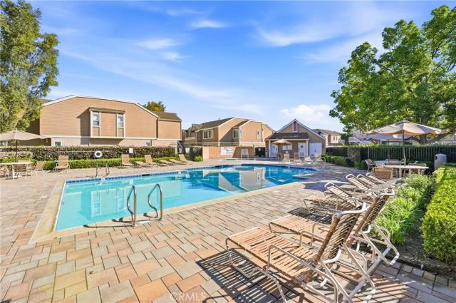 10335 W Briar Oaks A, Stanton, CA 90680