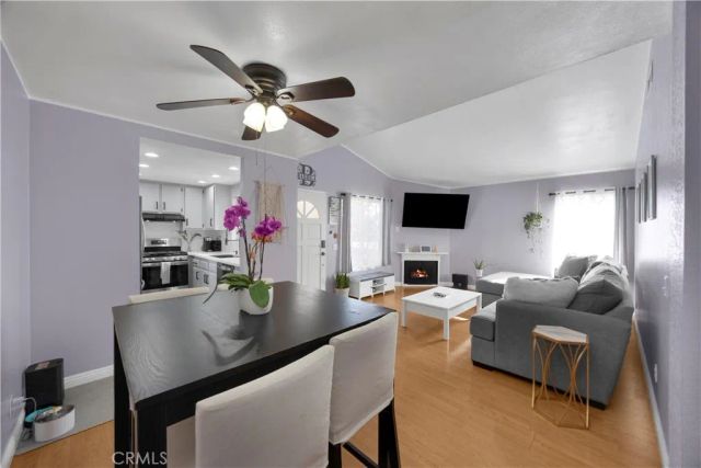 10335 W Briar Oaks A, Stanton, CA 90680