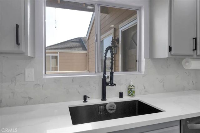 10335 W Briar Oaks A, Stanton, CA 90680