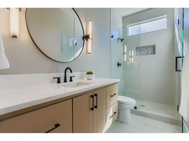 3651 Nw LANA Pl, Portland, OR 97229