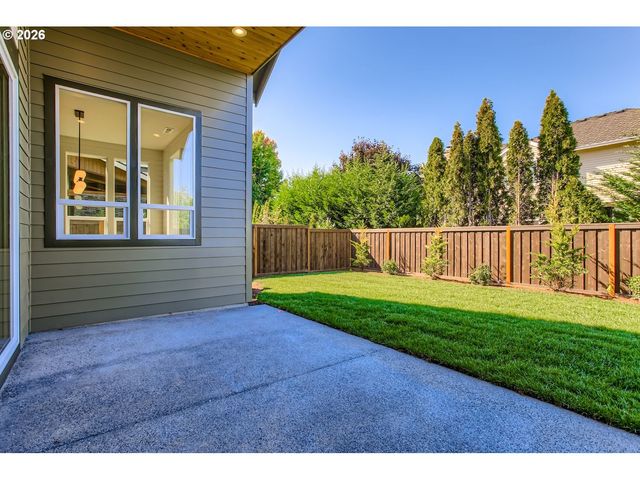 3651 Nw LANA Pl, Portland, OR 97229