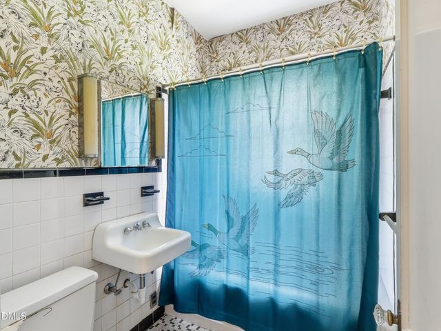 1420 Park Drive, Raleigh, NC 27605