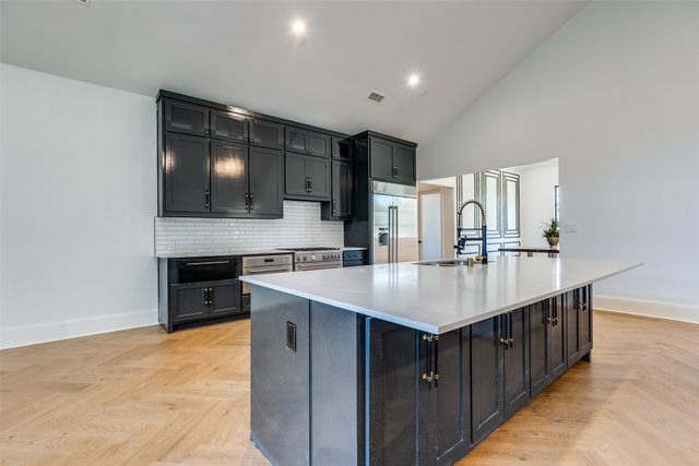 3221 S Glenbrook Drive, Garland, TX 75041