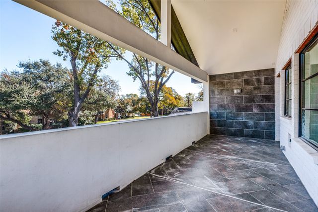 3221 S Glenbrook Drive, Garland, TX 75041