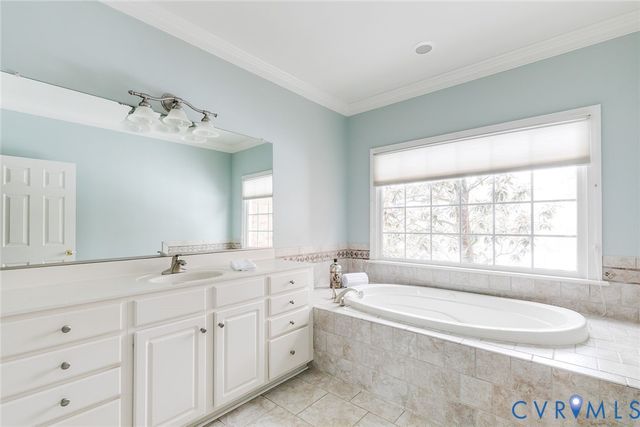 507 Hunt Field Rd, Manakin Sabot, VA 23103