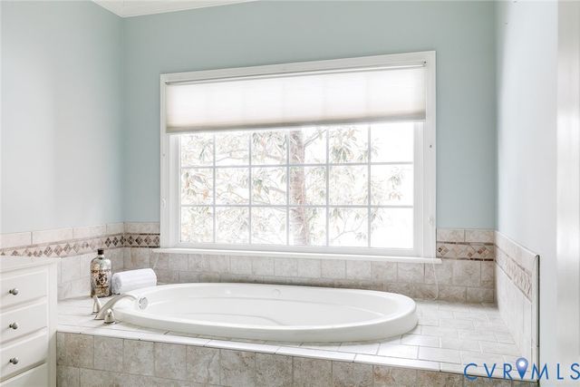 507 Hunt Field Rd, Manakin Sabot, VA 23103