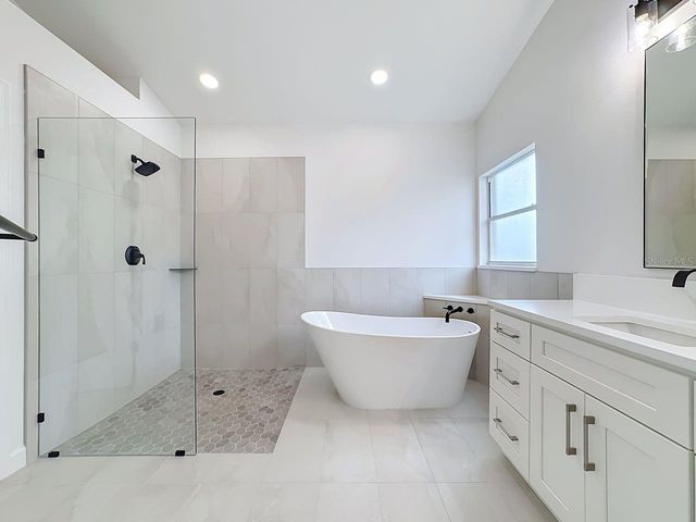 4190 WESTBOURNE CIRCLE, Sarasota, FL 34238