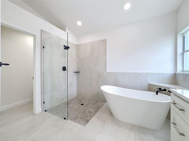 4190 WESTBOURNE CIRCLE, Sarasota, FL 34238
