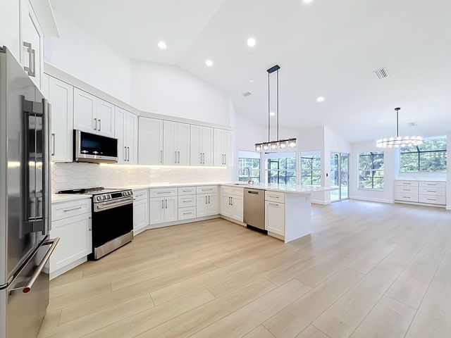4190 WESTBOURNE CIRCLE, Sarasota, FL 34238