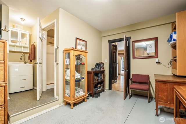 1082 W Smith Road, Bellingham, WA 98226