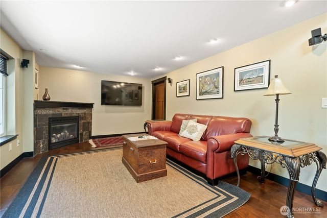 1082 W Smith Road, Bellingham, WA 98226