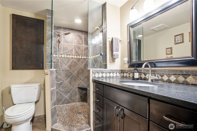 1082 W Smith Road, Bellingham, WA 98226