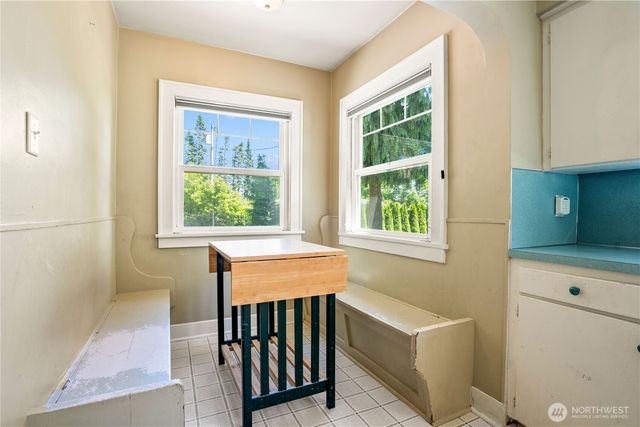 1082 W Smith Road, Bellingham, WA 98226