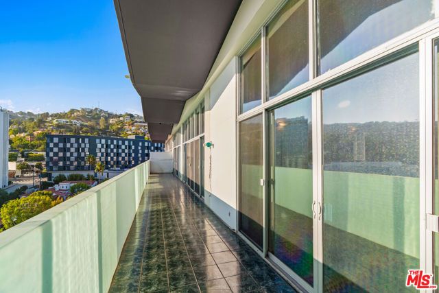 1155 N La Cienega Boulevard PH 4, West Hollywood, CA 90069