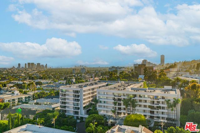 1155 N La Cienega Boulevard PH 4, West Hollywood, CA 90069
