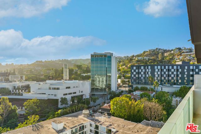 1155 N La Cienega Boulevard PH 4, West Hollywood, CA 90069