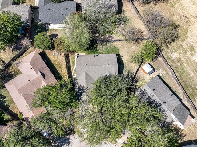 125 Sunnydale Court, Lewisville, TX 75067