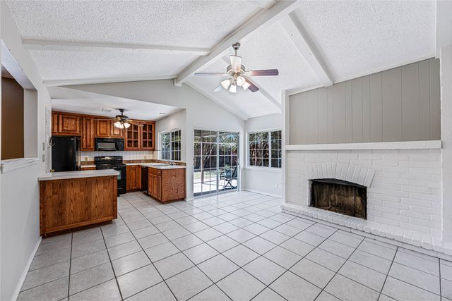 125 Sunnydale Court, Lewisville, TX 75067