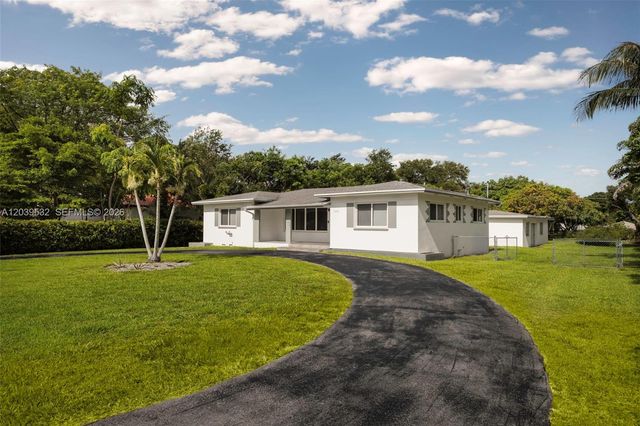 7840 SW 71st Avenue, Miami, FL 33143