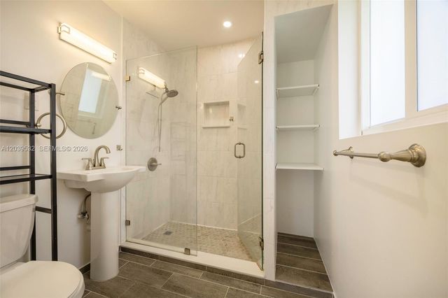 7840 SW 71st Avenue, Miami, FL 33143