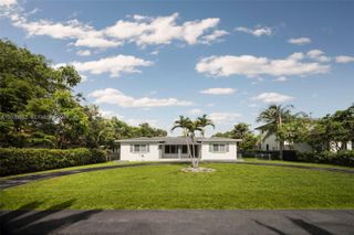 7840 SW 71st Avenue, Miami, FL 33143