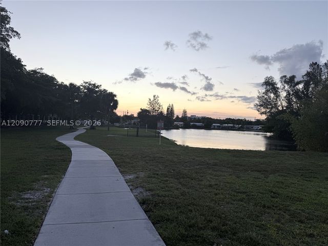 1878 NW 45th Ct, Tamarac, FL 33309