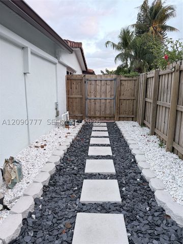 1878 NW 45th Ct, Tamarac, FL 33309