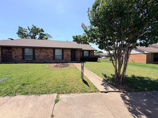 3807 William Street, Sachse, TX 75048