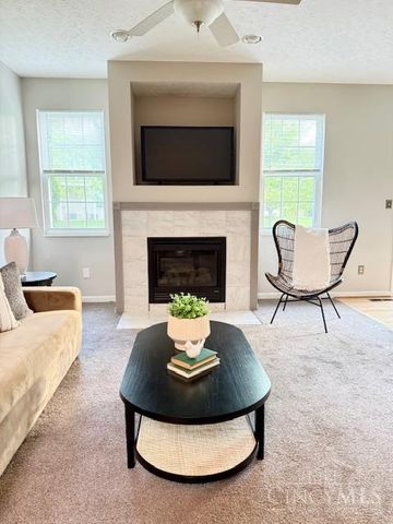 3855 Thorngate Drive, Mason, OH 45040
