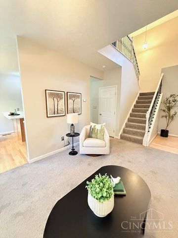 3855 Thorngate Drive, Mason, OH 45040