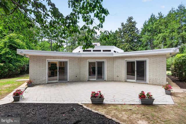 11724 RIVER DR, Lorton, VA 22079