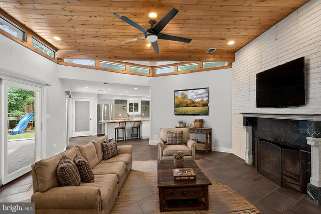11724 RIVER DR, Lorton, VA 22079